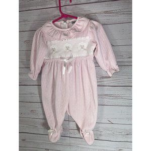 Vintage Basic Editions Baby Girl 6-9 Months Light Pink 1-Piece Romper Sleeper